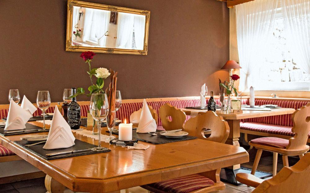 Hotel Restaurant Lindenhof Bad Laasphe Buitenkant foto